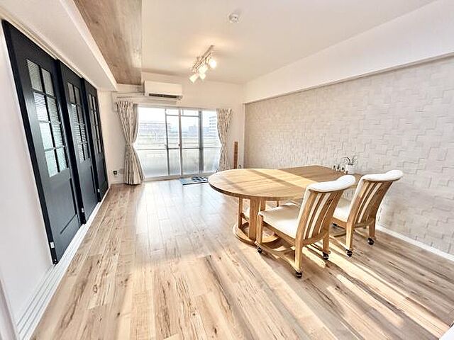 リビング/ダイニング 朝日プラザ・アトリアーナ八木 7階/-