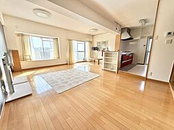 サニークレスト桜井 2SLDKのリビング/ダイニング