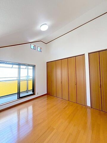 室内 東大阪市楠根3丁目