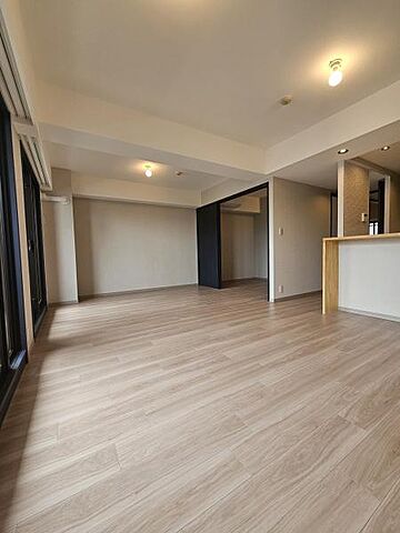 リビング/ダイニング クレストフォルム田町ベイフロントスクエア駐付 9階/-