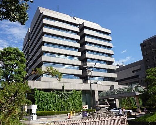 港区役所まで1...