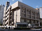 大阪市立難波元町小学校まで429m