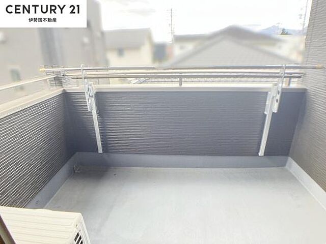 バルコニー 三重郡菰野町大字竹成