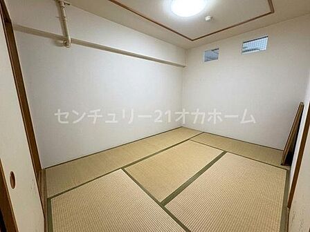 約6帖の和室♪収納がございます!※掲載写真はお客様のプライバシー保護のため、一部CG加工を施しております。