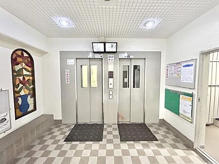 エレベーター2基