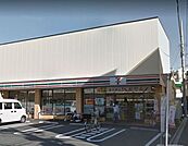 セブンイレブン荒川町屋5丁目店まで479m、駐車場有り