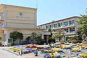 岡崎市立六ツ美中部小学校まで1100m