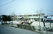 岡崎市緑丘保育園まで954m、現地から954m