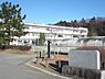 周辺：四街道市立旭中学校まで2400m