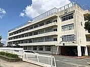 豊橋市立東部中学校まで2503m