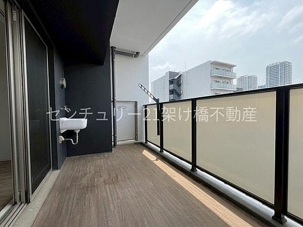 バルコニーを拡大表示