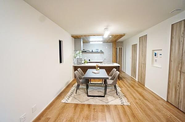 リビング/ダイニング