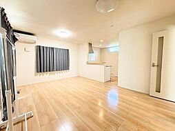 横塚1丁目　中古 4LDKのリビング/ダイニング