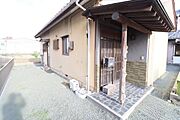 外観別角度の様子です。
