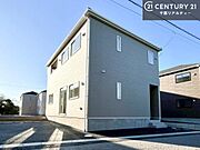 完成しました！当日のご案内が可能です。連絡いただければ、今すぐのご見学ができますのでお気軽にお問い合わせください。お仕事帰りにもどうぞ！