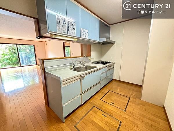 キッチンを拡大表示