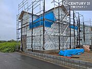 建築中ですが、現地ご案内可能です。周辺環境や他物件もまとめてご案内可能です！不動産の事ならどんな事でもお気軽にご相談ください。