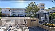 千代田中学校まで3200m