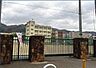 周辺：東大阪市立枚岡中学校まで317m
