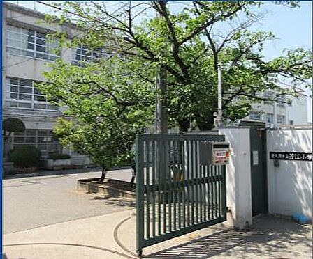 東大阪市立若江小学校まで981m