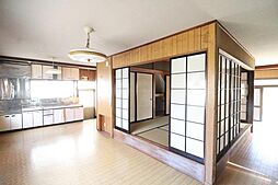 居間