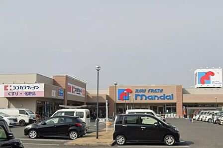 万代 道明寺店まで530m