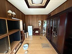 袖ヶ浦市阿部　中古戸建 5DKの室内