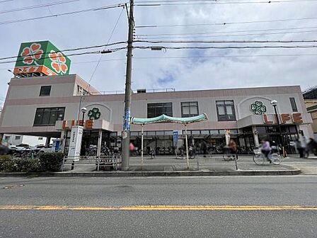ライフ八尾竹渕店まで252m