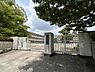 周辺：鹿児島市立大龍小学校まで2675m、大龍小学校の校訓は 「敬天愛人・奮励努力」。「礼儀正しく、心やさしく、しっかり学び、たくましく」を大切にしています。