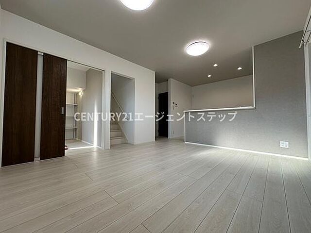 リビング/ダイニング 宮崎市昭和町