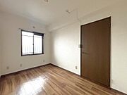画像は403号室のものになります。