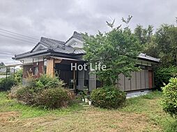 物件画像 200坪超のお庭と桜の木　大きな倉庫兼車庫付きの住宅