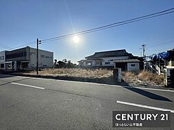 東向きの公道に接道、幅員も7mとゆとりがあります。