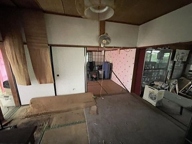 リビング/ダイニング 北諸県郡三股町大字長田3371-2