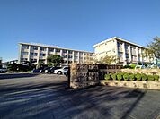 岐阜市立長良東小学校まで1300m