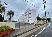 名古屋市植田小学校まで1424m
