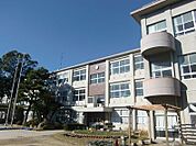 知立市立来迎寺小学校まで600m