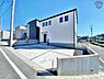 駐車場：お車は3台駐車可能(車種による)！ぜひ現地にて、実際の建物・駐車・環境・街並み・日当たりなどなどご確認ください！平日・お仕事帰りなど、いつでもご案内できますので、お気軽にお問い合わせください！