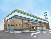 ファミリーマート大府中央一丁目店まで713m