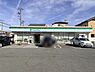 周辺：ファミリーマート姫路構四丁目店まで516m