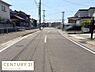 その他：前面道路が広々としており車の出入りがしやすい環境です。整った街並みが広がり周辺は落ち着いた雰囲気です。歩道も整備されていますので安全にご利用いただけます。道路の見通しも良好です。