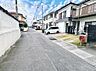 その他：前面道路の写真です。