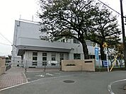 横浜市立梅林小学校まで222m