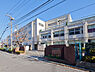 周辺：横浜市立岡村中学校まで667m
