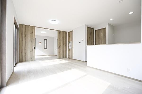 リビング/ダイニング