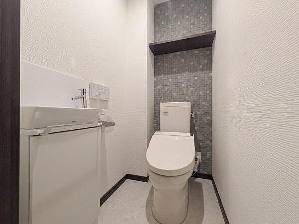 トイレを拡大表示