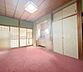 和室：【リビング横和室】別角度ＡＩ 加工により家具を消去した画像です。コンセント等の細部設備については一部描写されていない箇所がございますので、あらかじめご了承ください。