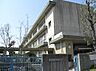 周辺：茨木市立水尾小学校まで310m、閑静な住宅街でお子様の通勤も安心です