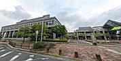 草津市役所まで1087m