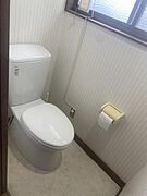 2Fトイレ■1・2Fそれぞれにトイレがございますので、朝のトイレ渋滞も解消！